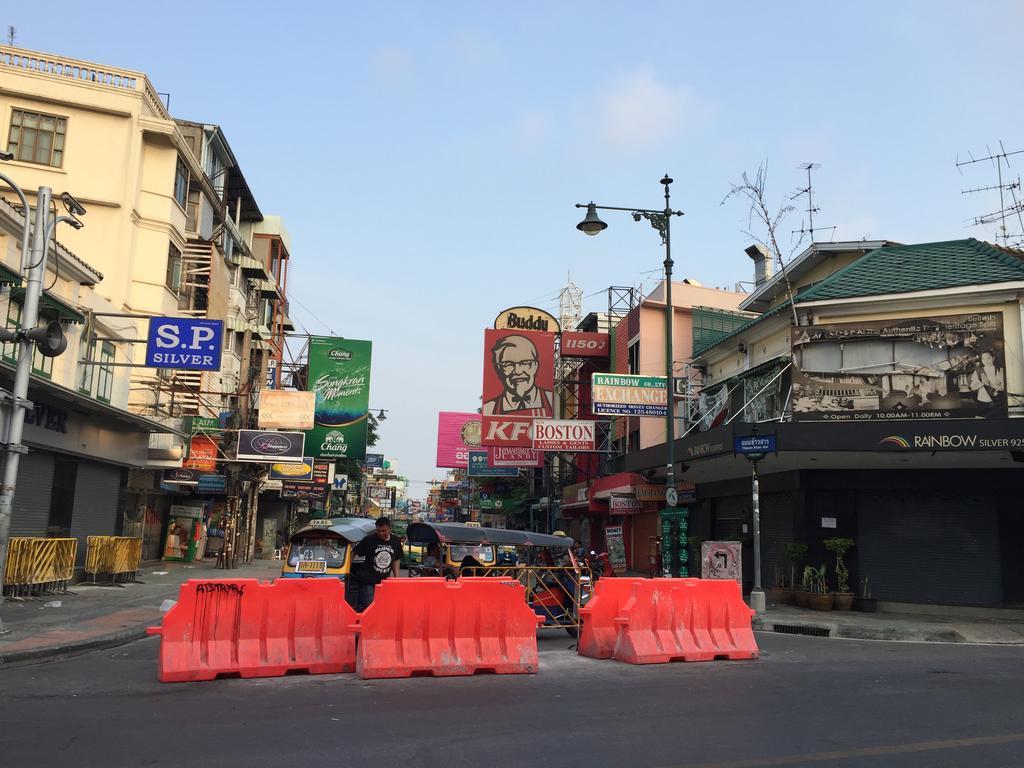 Ricos Honey Place Guesthouse Bangkok Luaran gambar