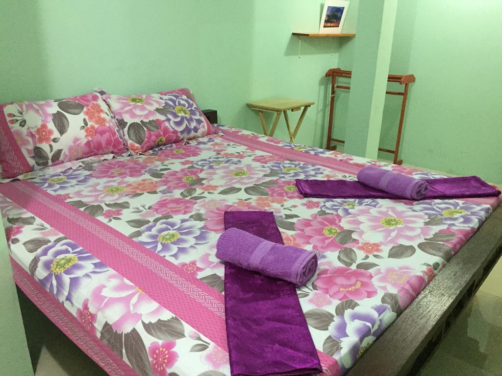 Ricos Honey Place Guesthouse Bangkok Luaran gambar