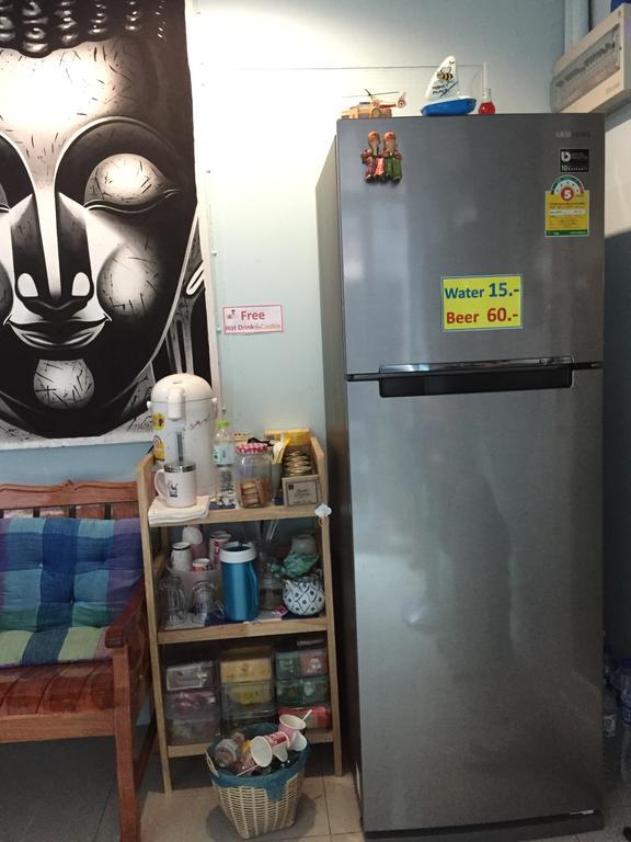 Ricos Honey Place Guesthouse Bangkok Luaran gambar